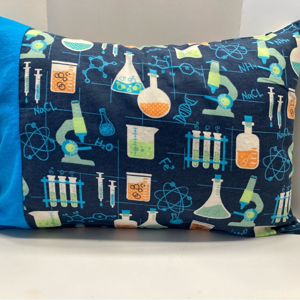 Science Travel Sized Pillow Cover
